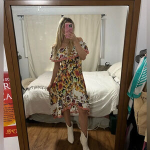 FLYING TOMATO dress